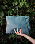 Modern+Chic - Alexa Oversized Clutch