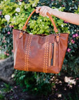 Modern+Chic - Ashlyn Oversized Tote