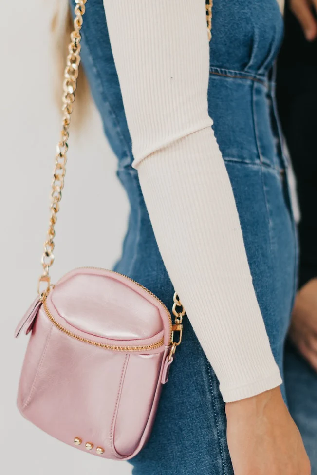 Ellie Crossbody Bag – Soft Vegan Leather with Adjustable Strap