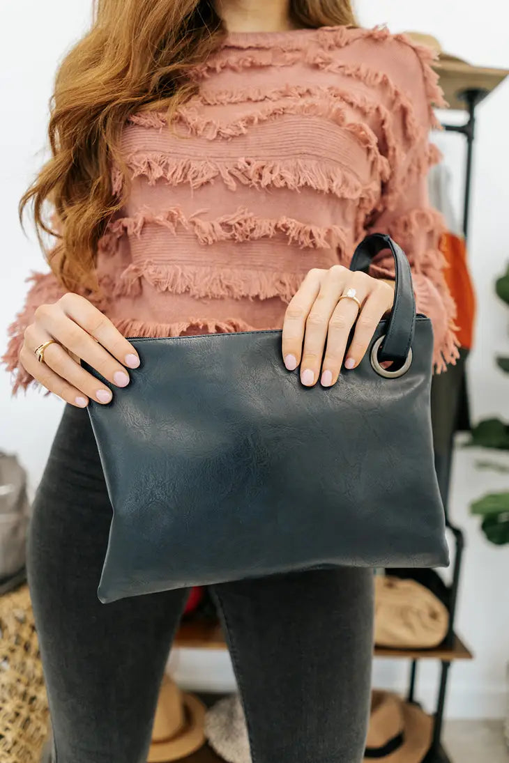 Modern+Chic - Alexa Oversized Clutch