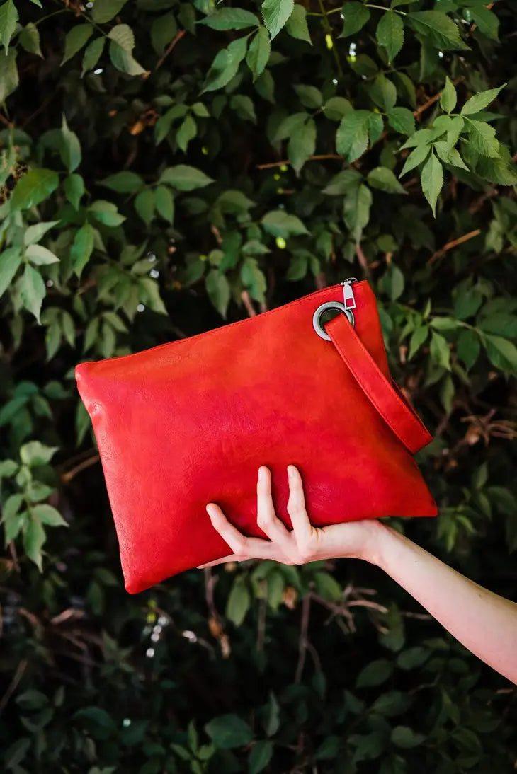 Modern+Chic - Alexa Oversized Clutch